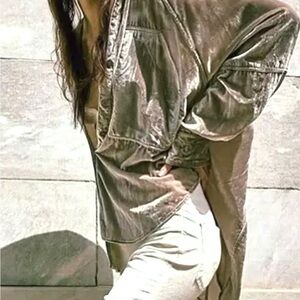 Night skies velvet top